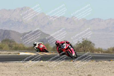 media/Nov-01-2025-CVMA (Sat) [[fc0f7531b8]]/Race 1-Formula Middleweight/